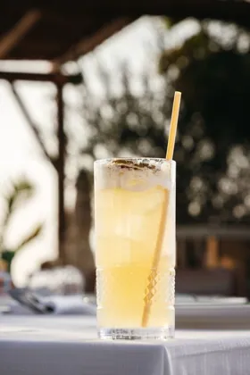 Drink at Be Beach, editorial light. Food photography in Dubai by Artur Begel