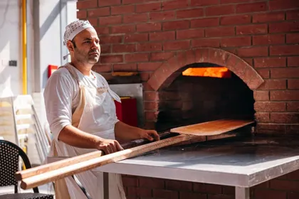 Dish at Al Mukhtar Bakery, natural light. Food photography in Dubai by Artur Begel