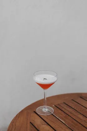 Drink at Sirene by Gaia, editorial light. Food photography in Dubai by Artur Begel
