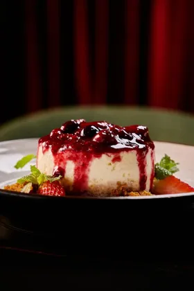 Dish at Kapitol, low key light. Food photography in Dubai by Artur Begel