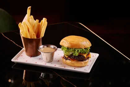 Dish at Kapitol, low key light. Food photography in Dubai by Artur Begel