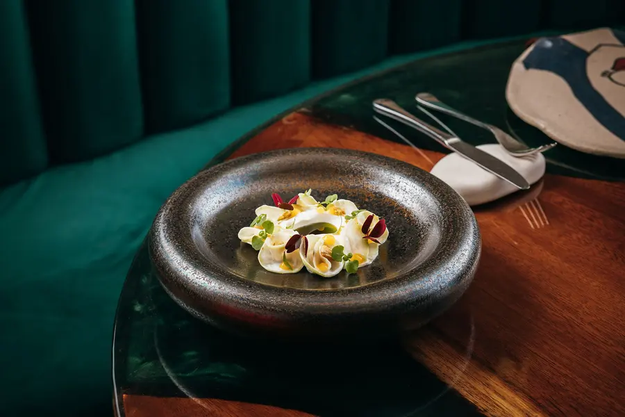 Atangi restaurant, food photography by Artur Begel
