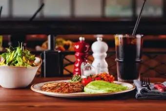 Chicago Meatpackers, F&B photography by Artur Begel