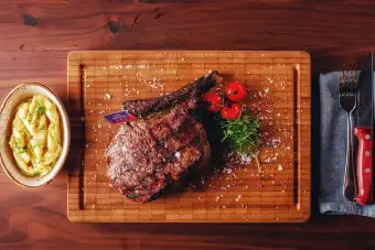 Chicago Meatpackers, F&B photography by Artur Begel