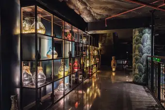 COYA Abu Dhabi, F&B photography by Artur Begel