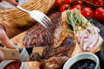 Eshak, F&B photography by Artur Begel