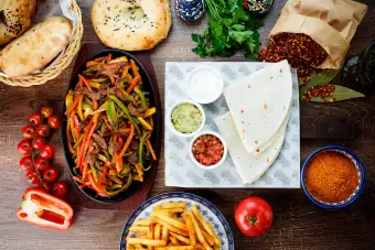 Eshak, F&B photography by Artur Begel
