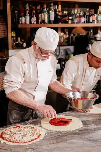 La Famiglia, F&B photography by Artur Begel