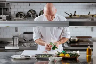 Novikov, food photography by Artur Begel