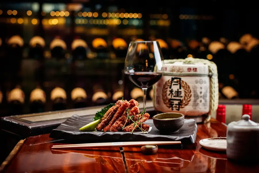 Novikov, F&B photography by Artur Begel