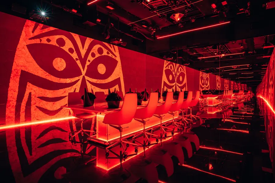 Sublimotion, F&B photography by Artur Begel